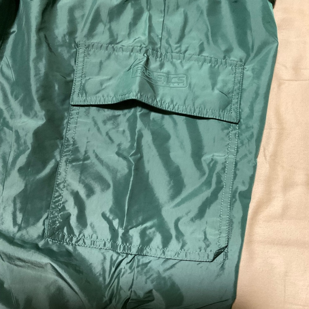 Fabletics Lightweight Deep Green Cargo Jogger Pan… - image 8